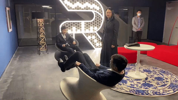 1617176846557264.gif 11.gif